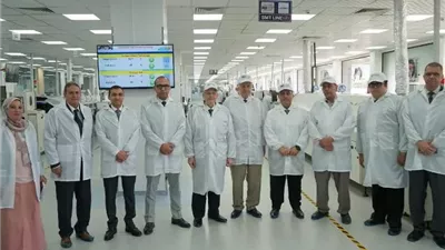 نتائج إيجابية بعد زيارة وفد الجامعة المصرية الروسية لمصنع الإلكترونيات