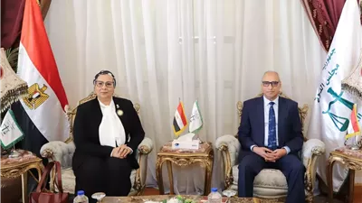المستشار محمود أبو الدهب يستقبل رئيسة المجلس القومي للمرأة لتقديم التهنئة