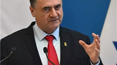 وزير الدفاع الإسرائيلي يوجه بالاستعداد لاحتلال مخيم آخر في الضفة