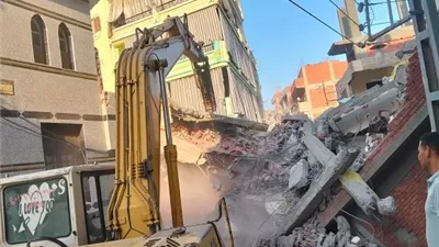 بدء أعمال إزالة العقار المنهار بقرية جصفا التابعة لمركز ميت غمر