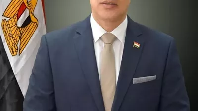 الدكتور أحمد عبدالمولى يتسلم مهام رئاسة جامعة أسيوط