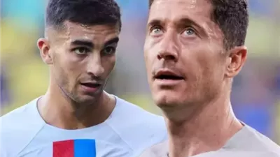 بعد رحيل ليفاندوفسكي.. برشلونة يتمسك باستمرار فيران توريس