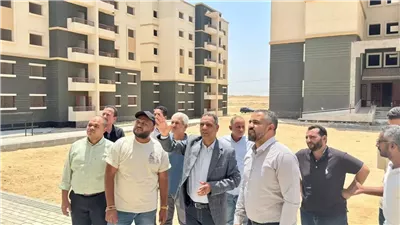الإسكان تحذر الشركات المتقاعسة بمشروعات العبور الجديدة .. صور