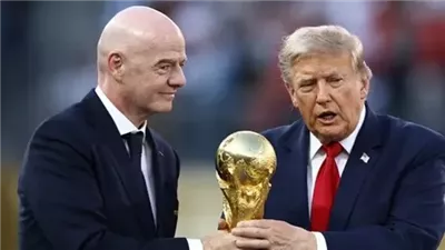 الفيفا ينفي سعي إنفانتينو للحصول على دعم ترامب للبقاء بمنصبه