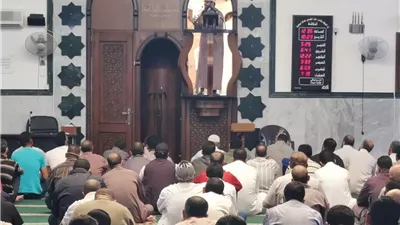 دار الإفتاء تبين أقل ما يكفي لصحة خطبة الجمعة