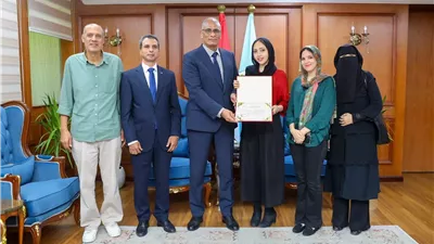 محافظ كفرالشيخ يكرم أوائل الثانوية العامة