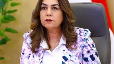 وزيرة التنمية المحلية تتابع حادث تصادم سيارتي عمال بالإسماعيلية