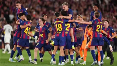 برشلونة يعلن إصابة نجم الفريق بالرباط الصليبي
