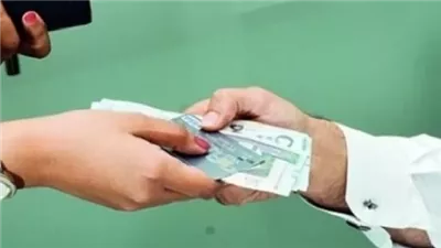 هل تسقط نفقة الزوجة بسبب عملها؟.. ضوابط فقهية توضح المسألة