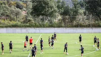 الأهلي يستعد بقوة لمواجهة برشلونة المرتقبة.. وديا