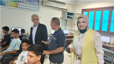 مدير تعليم الإسماعيلية يتفقد اختبارات مدارس التكنولوجيا التطبيقية