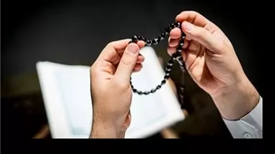 أذكار عظيمة الفضل.. كلمات تُكفّر الخطايا وتفتح أبواب الجنة