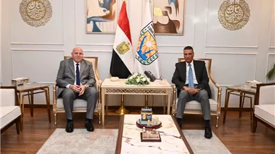 محافظ جنوب سيناء يستقبل مدير الأمن ويبحث تعزيز التنسيق الأمني