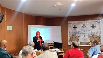 تدريب موجهي عموم اللغة العربية بـمنطقة الإسماعيلية الأزهرية