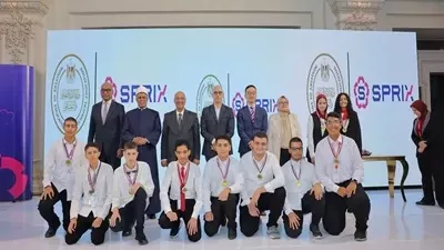 منحة لـ١٠ طلاب لليابان..التعليم تحتفي بإنجازات الطلاب في البرمجة