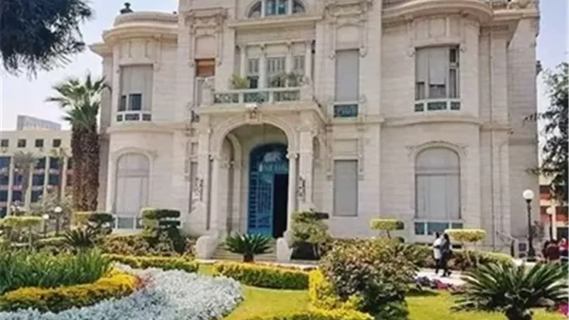 جامعة عين شمس