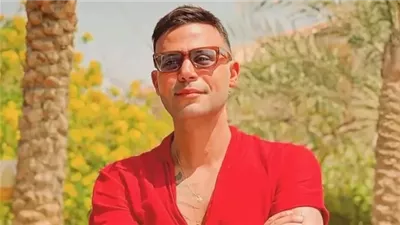 محمد إمام يروج لأحدث أعماله الفنية