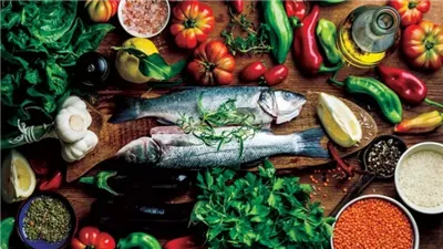 أطعمة تحارب الالتهاب.. 7 خيارات صحية تستحق أن تكون على مائدتك