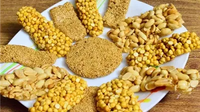 بدل شرائها جاهزة.. طريقة عمل الفولية والسمسمية والحمصية في المنزل