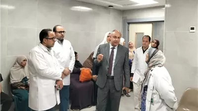 وكيل صحة القليوبية يتابع الخدمات الطبية بمستشفى طوخ