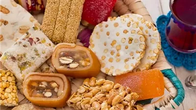 حلوى المولد للأطفال .. ما الكمية المناسبة وكيف نتجنب الإفراط؟