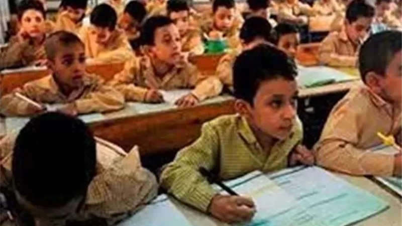 طلاب الصف الثاني