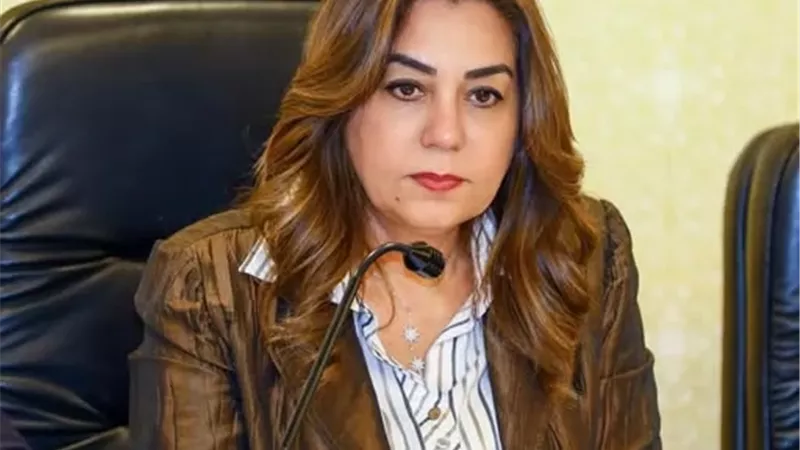 الدكتورة منال عوض