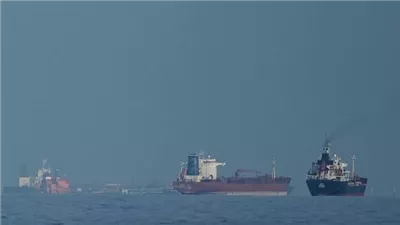 إيران تسمح بعبور عدد من ناقلات النفط العراقية من مضيق هرمز