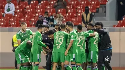 الأهلي يكتسح أبها برباعية نظيفة في الدوري السعودي
