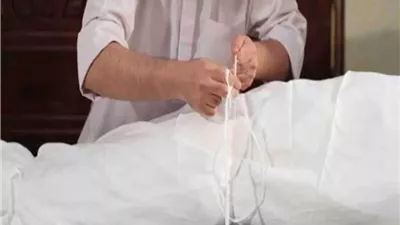 هل يجوز اعتبارشراء أكفان للموتى من زكاة المال؟