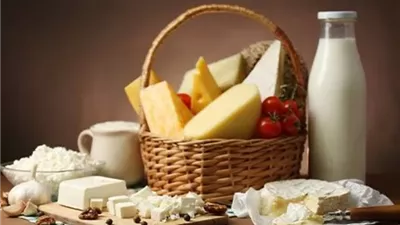 هل الألبان كاملة الدسم مفيدة للصحة؟ دراسة تجيب
