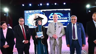 رئيس جامعة أسيوط يشهد حفل تخرج الدفعة الـ65 بكلية الهندسة