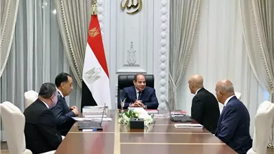 الرئيس السيسي يوجه بقصر امتحانات 