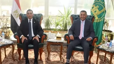 محافظ القليوبية يستقبل وزير الرياضة لبدء جولة تفقدية للمنشآت الشبابية