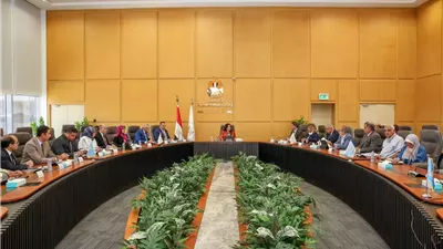 وزيرة الإسكان تتابع مستجدات تنفيذ مشروع «حدائق تلال الفسطاط»