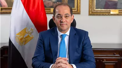 «الممولون والمواطنون لازم يشعروا بمدى تحسن الخدمات المقدمة إليهم»