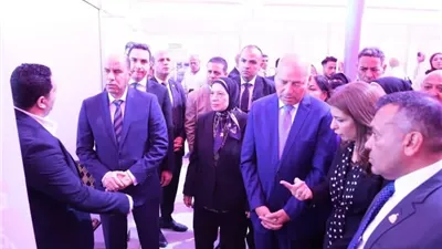 14 ألفاً و486 فرصة عمل.. وزير العمل ومحافظ القاهرة يفتتحان الملتقى الثاني للتوظيف