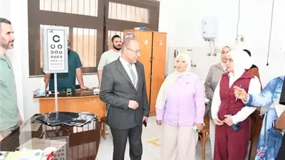 انتظام الكشف الطبي للطلاب الجدد بجامعة قناة السويس