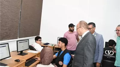مكتب تنسيق جامعة القناة يواصل استقبال طلاب المرحلة الثالثة