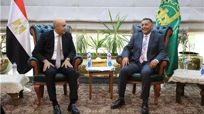 محافظ القليوبية يستقبل وزير التعليم بديوان عام المحافظة