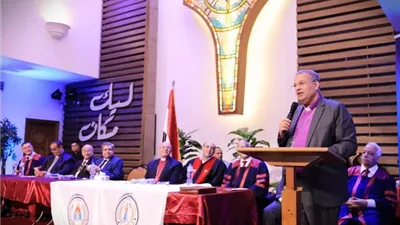 رئيس الطائفة الإنجيلية يشهد حفل تخرج كلية اللاهوت الخمسينية