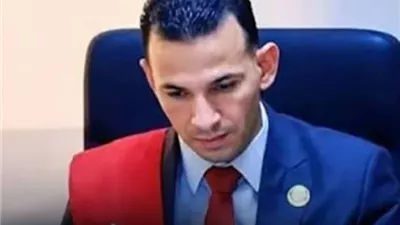 محاكمة القاضي المزيف بتهمة النصب على المواطنين.. اليوم