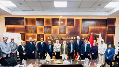 «تطوير التعليم» ينظم مائدة مستديرة لبحث تحديات العمل الحر