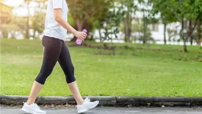 اجعل المشي عادة يومية .. 10 فوائد صحية لنصف ساعة فقط