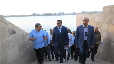 محافظ قنا يتابع تطوير مرسى دندرة لتعزيز السياحة الريفية