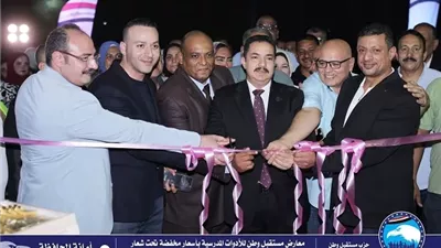 «مستقبل وطن المنيا» يفتتح معارض «أهلًا مدارس» بمختلف المراكز
