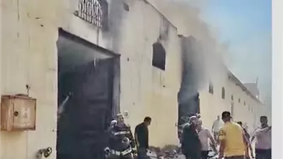 حريق يلتهم مصنع أحذية وشنط بالإسماعيلية.. الدفع بـ6 سيارات إطفاء