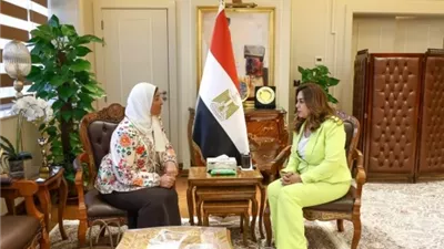 منال عوض: الوعي الإعلامي مسؤولية مشتركة داخل بيئة العمل