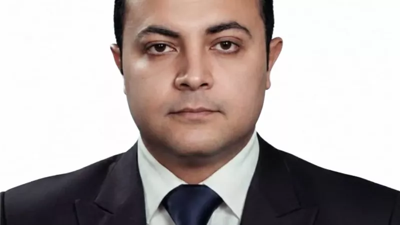 أحمد خميس غلوش