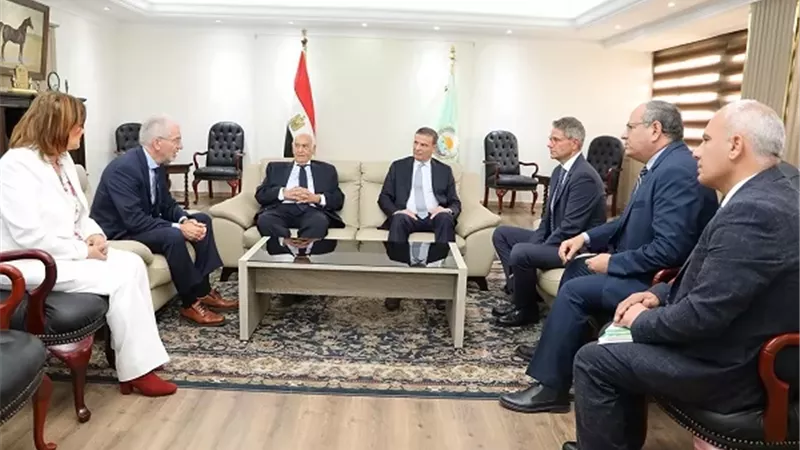 وزير الزراعة